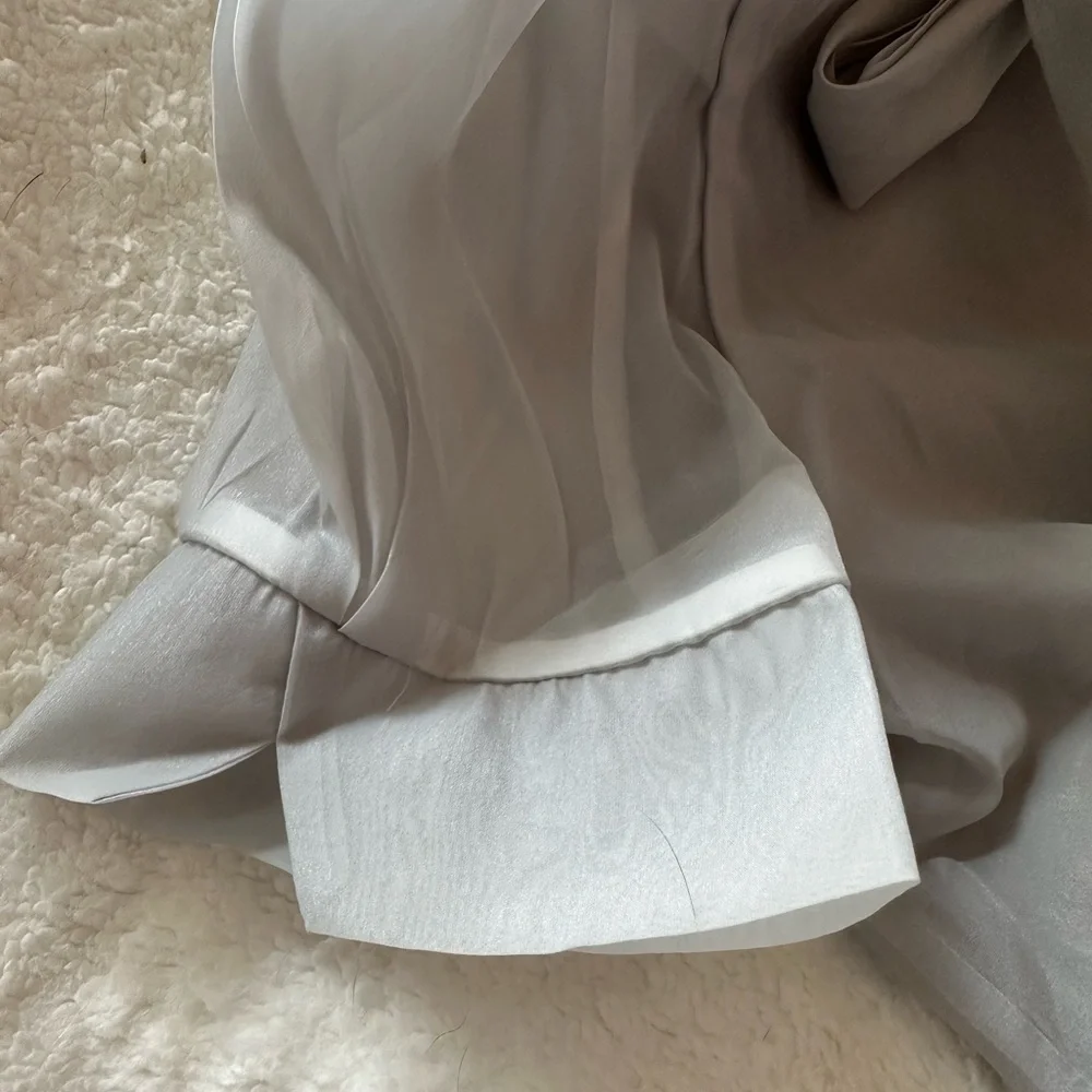 Chicwish organza bow knot blouse color gray size small NWT